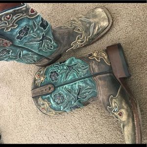 Dan Post square toe boots like new! Size 6.5